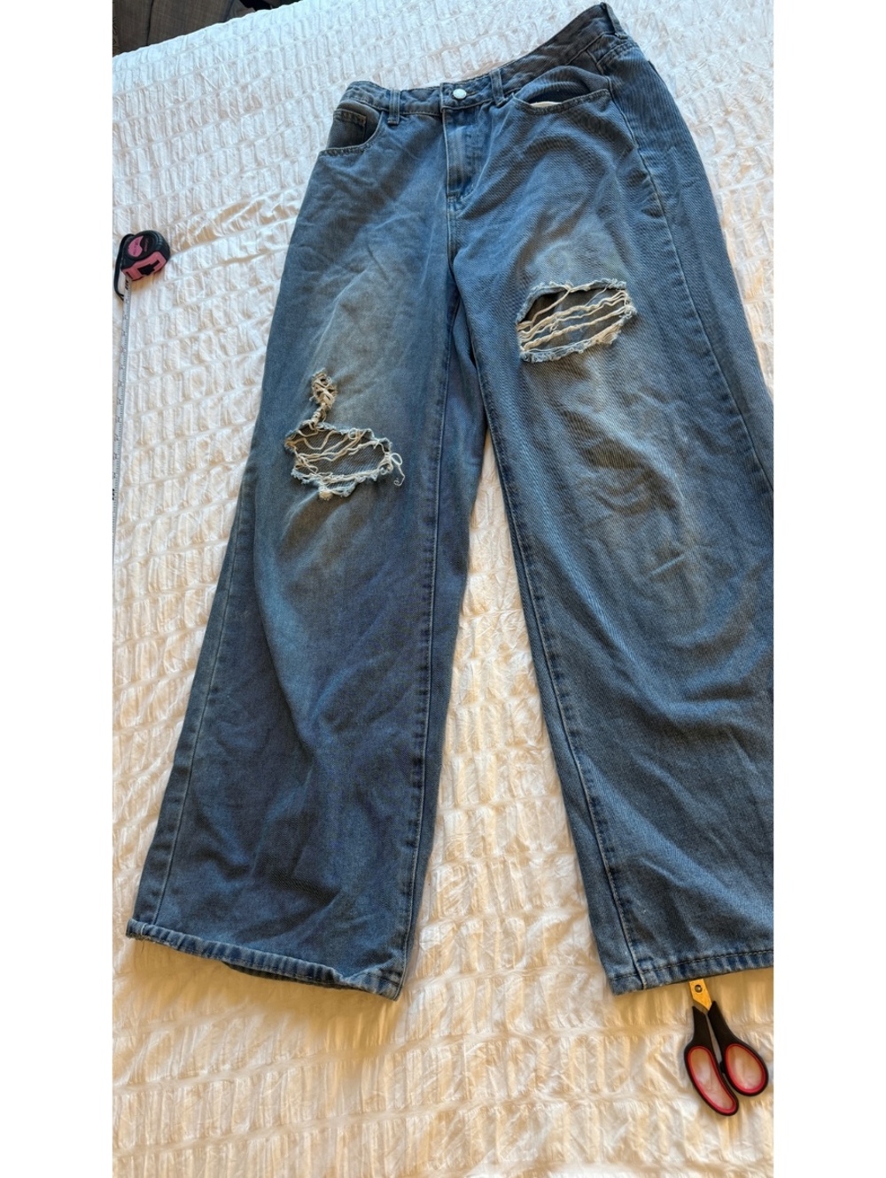 Distressed Blue Wide-Leg Jeans Large